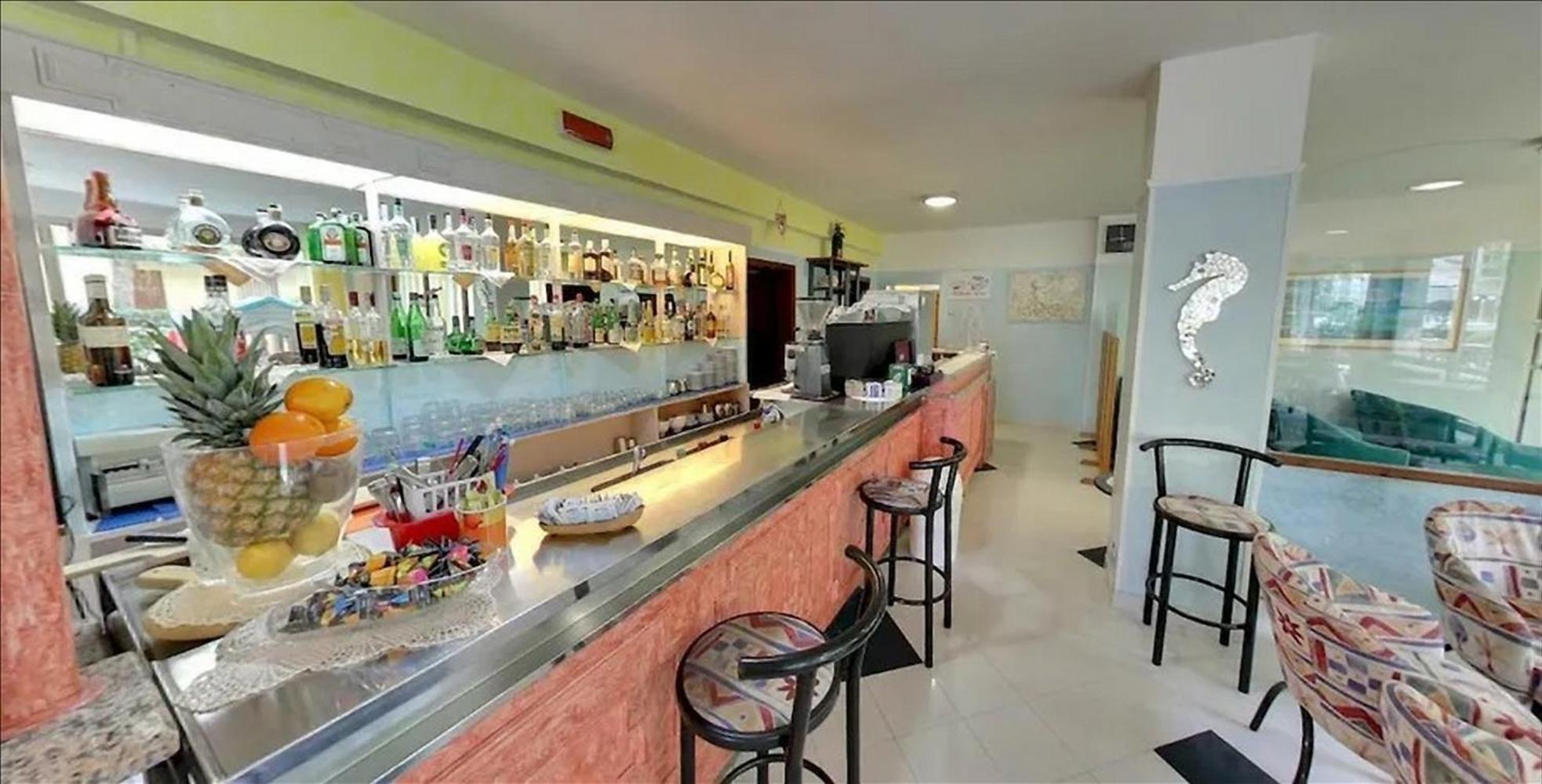 Hotel Milord Cesenatico Esterno foto