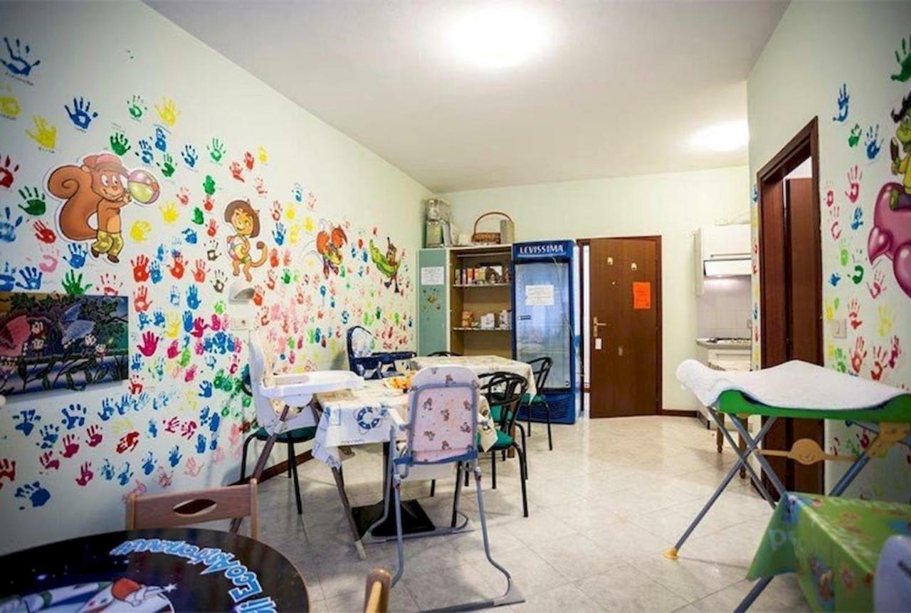Hotel Milord Cesenatico Esterno foto